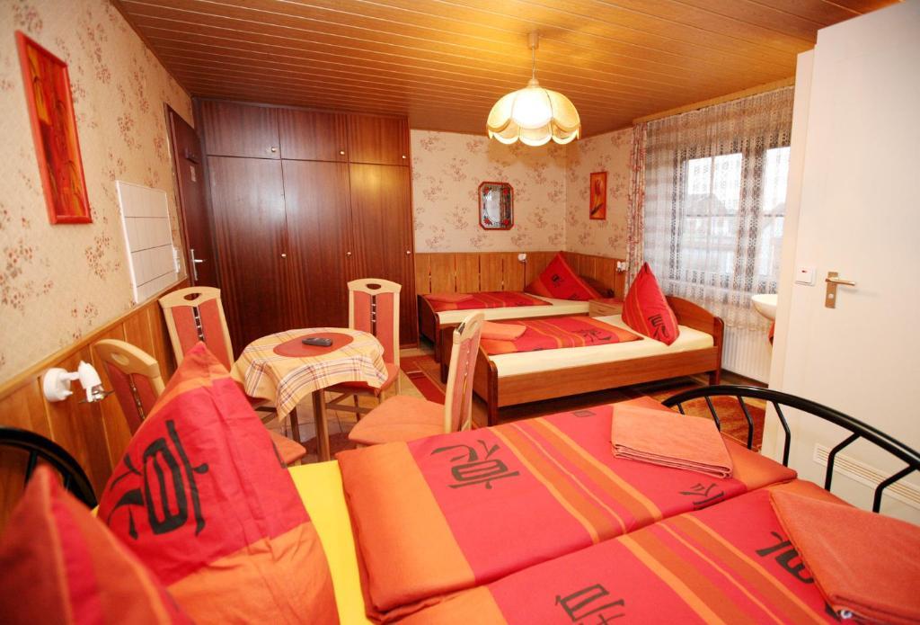 Hotel-Pension Klaer Speyer Room photo